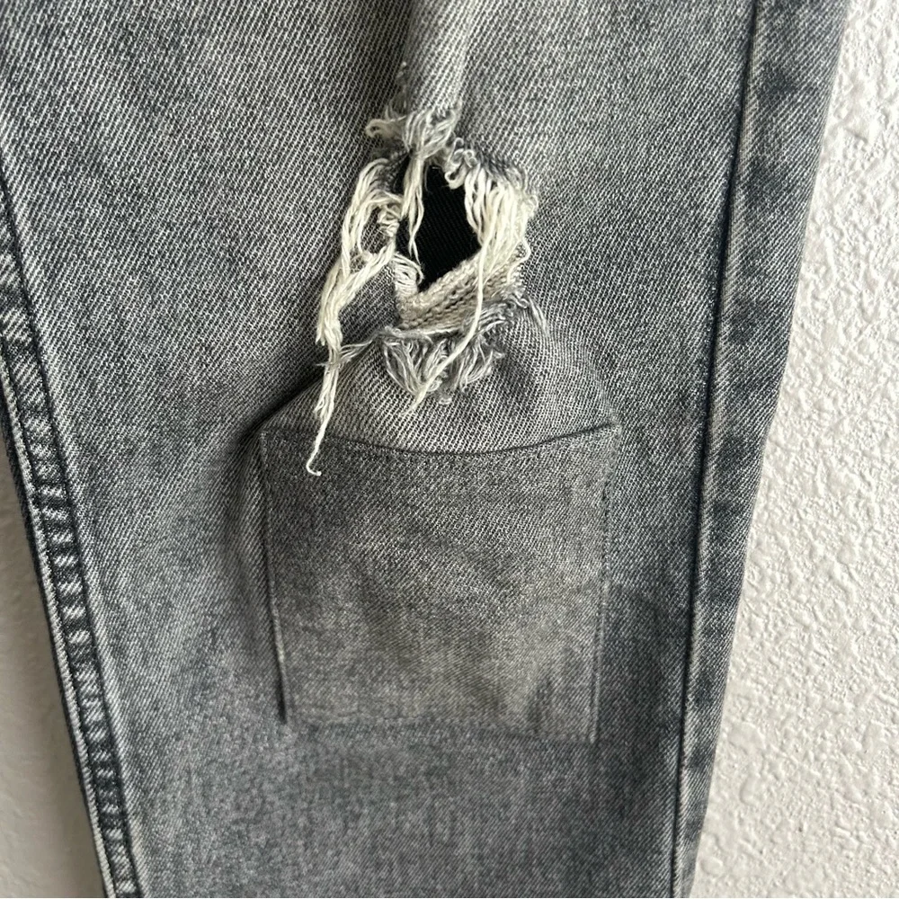 Levi’s 511 Slim Fit Gray Black Distressed Patched Knee stretch Jeans‎